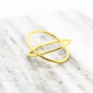 Gold Crossed Design Ring
